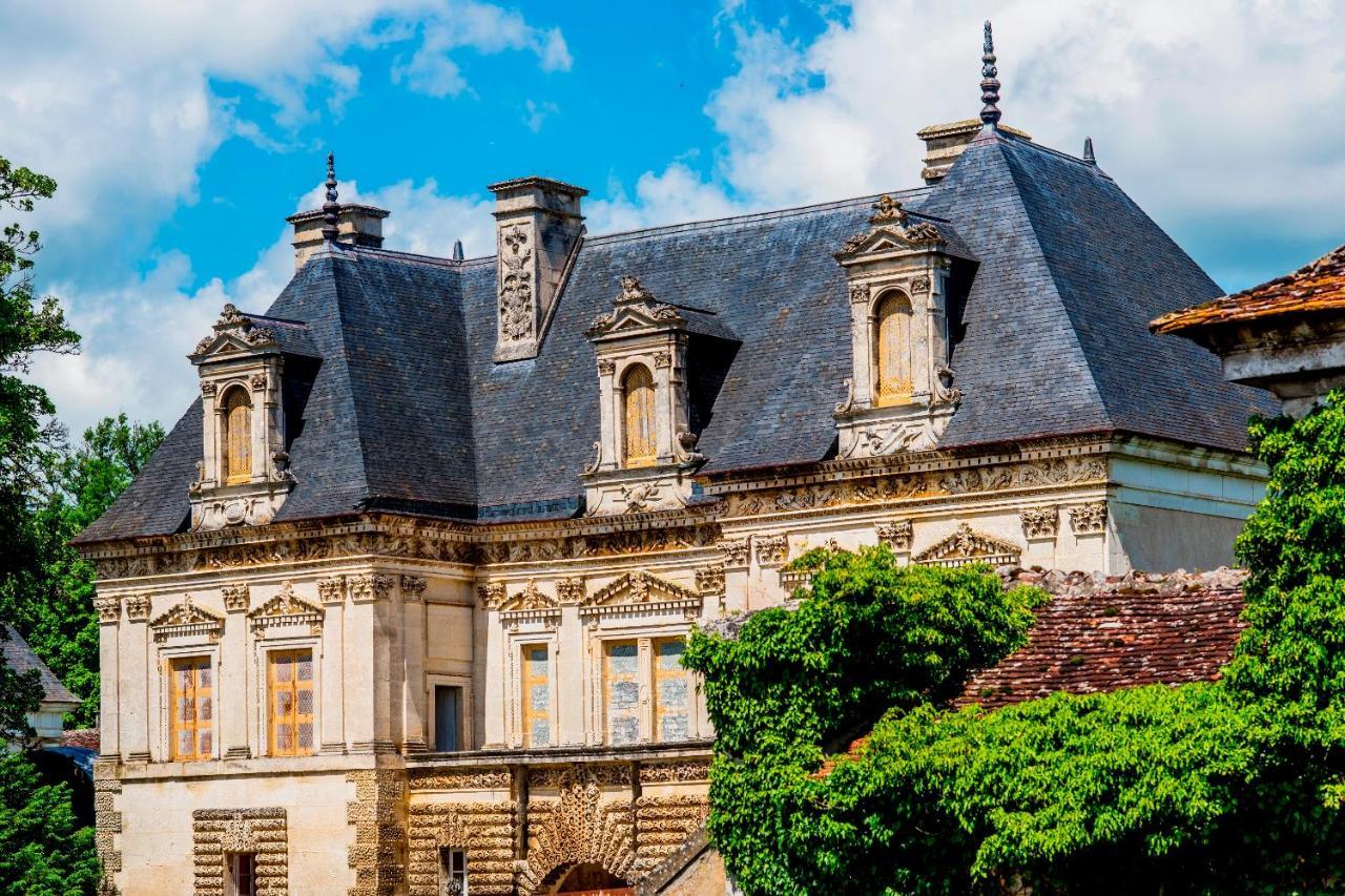 Auprès du Château Tanlay Exterior foto