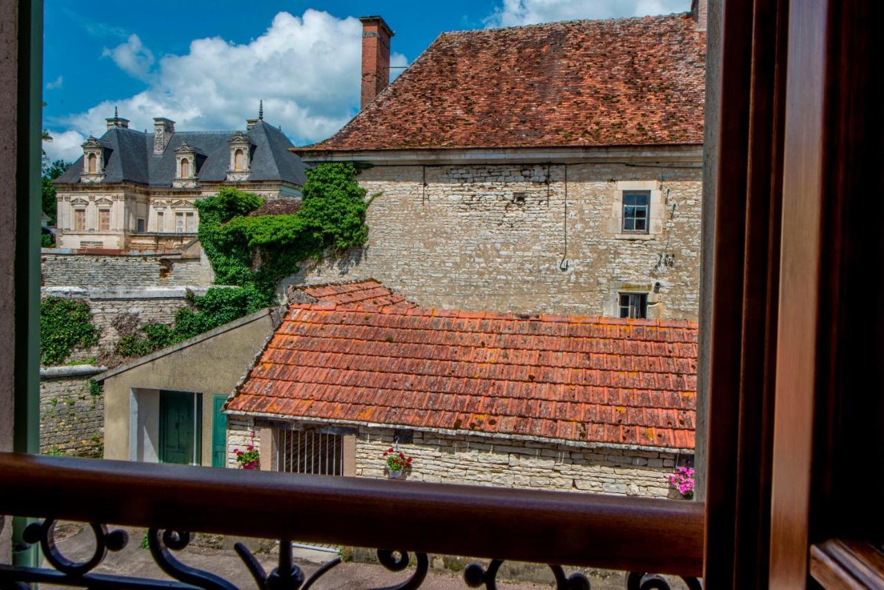 Auprès du Château Tanlay Exterior foto